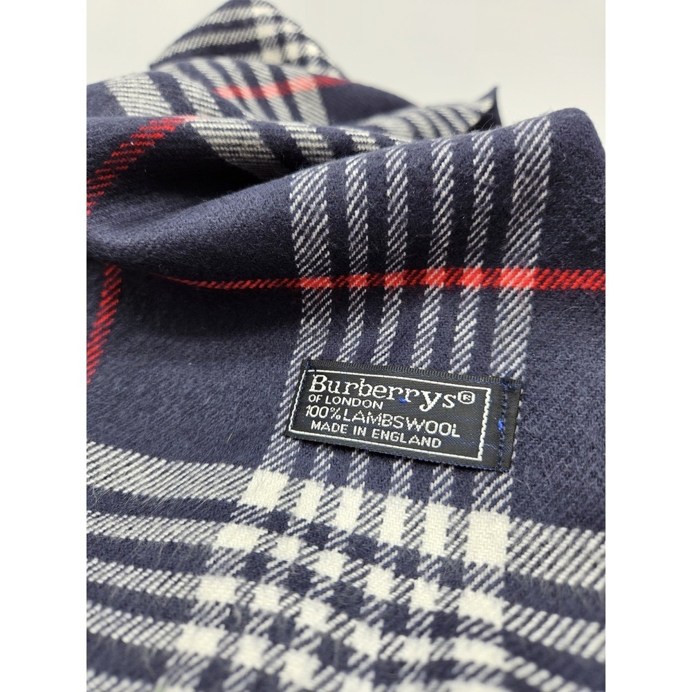 Burberrys of London Vintage 100%‎ Lambswool Scarf Navy Nova Check Plaid Scotland - Picture 3 of 6